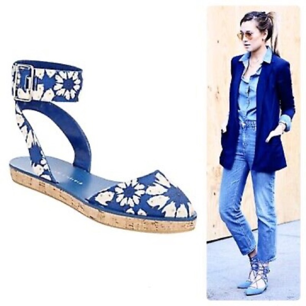 Alice and Olivia blue and white flats